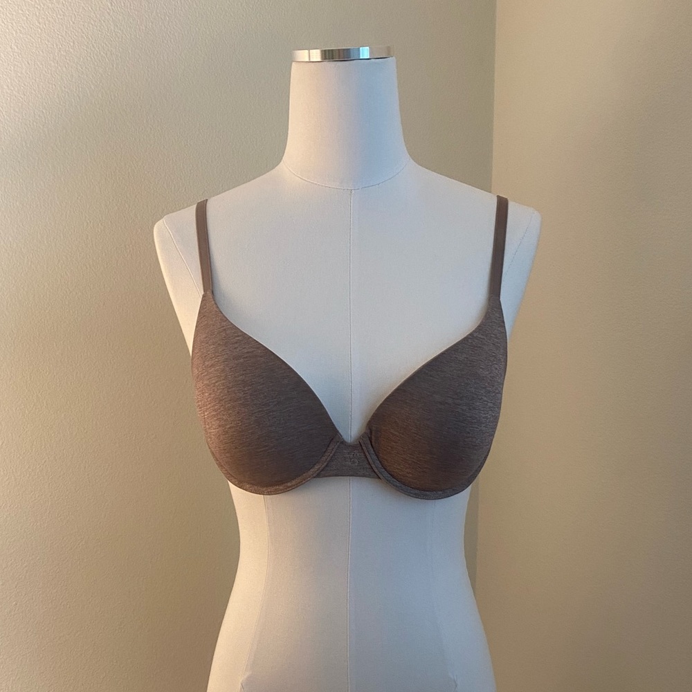 Victoria’s Secret T Shirt Bra